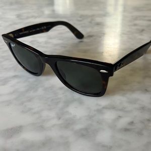 Wayfair Ray-Ban classic sunglasses